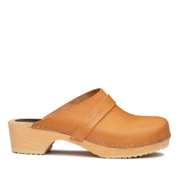 Swedish Hasbeens Shoes - Swedish Hasbeens Swedish Husband Clog in Nature Tan NIB $350